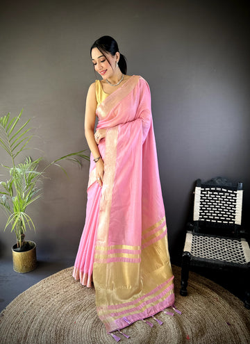 Celebrate Onam – Elegant Cotton Saree with Zari Checks & Rich Lagadi Zari Pallu SA825-968