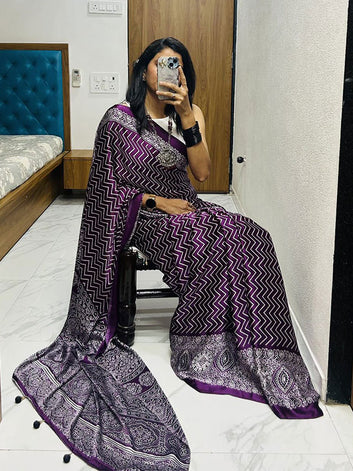 Ajrakh Gajji Bandhej Saree ! SA425-506
