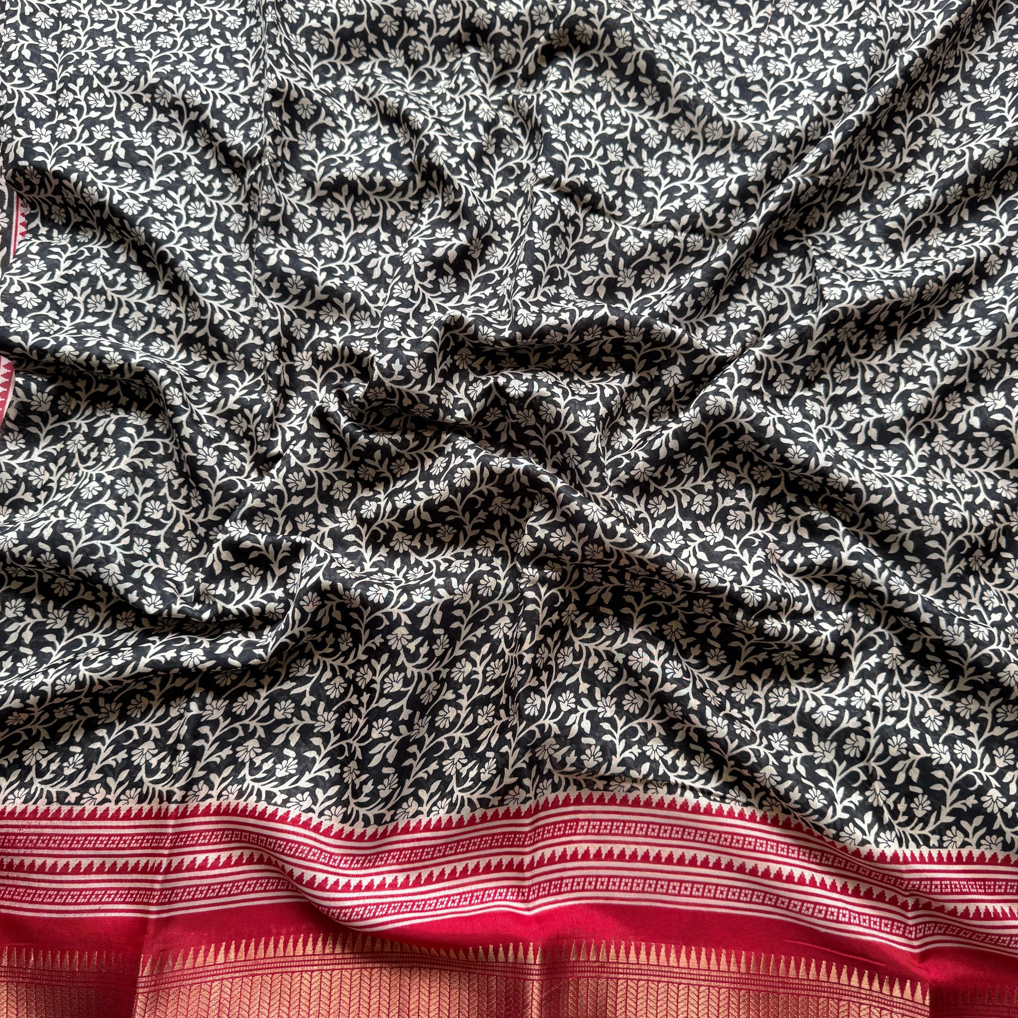 Divine Durga Puja Drape – Silk Elegance SA825-952