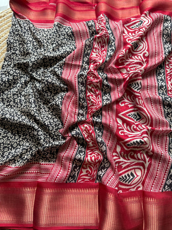 Divine Durga Puja Drape – Silk Elegance SA825-952