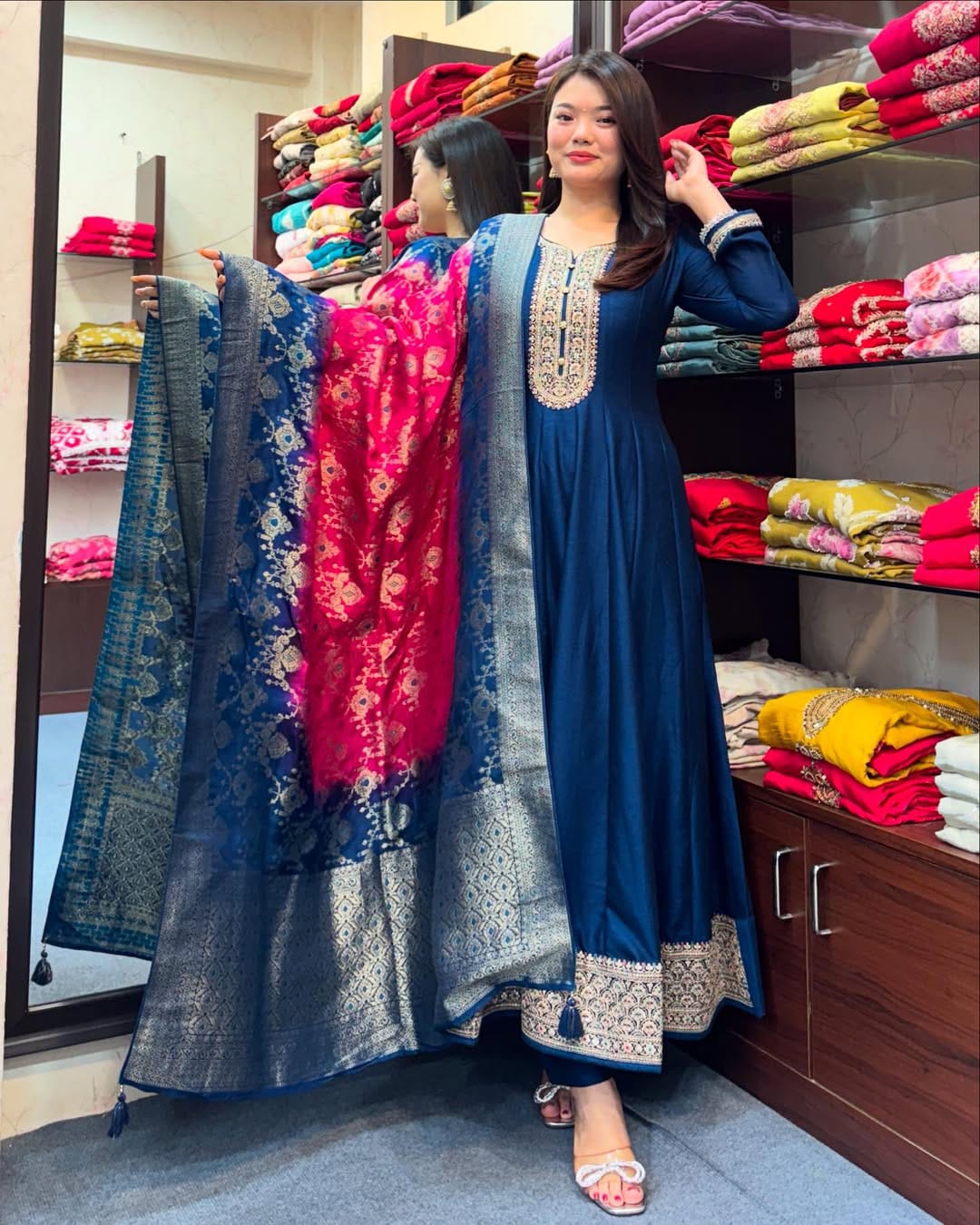 Jashn-E-Bahaaraa Anarkali Flared Kurti Pant Dupatta Set || SA725-943