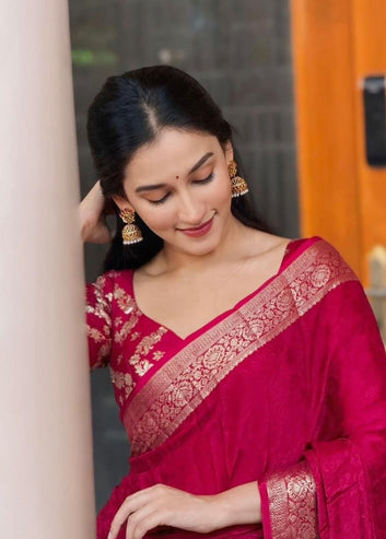 Viscose Chinon Weaving Pattern Saree SA825-1073