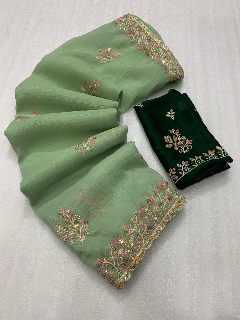 Premium Crunchy Designer Saree SA825-1084