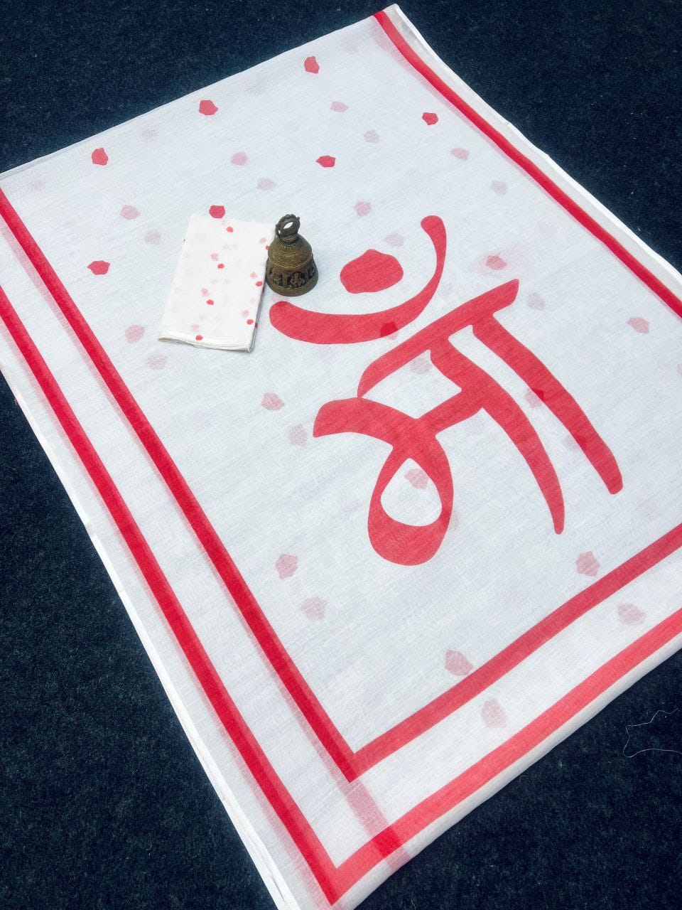 Red Devi – Durga Puja Special LinenSaree with Digital Print SA825-1003