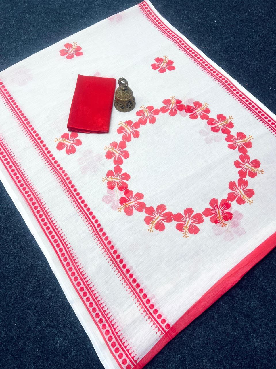 Red Devi – Durga Puja Special LinenSaree with Digital Print SA825-1017