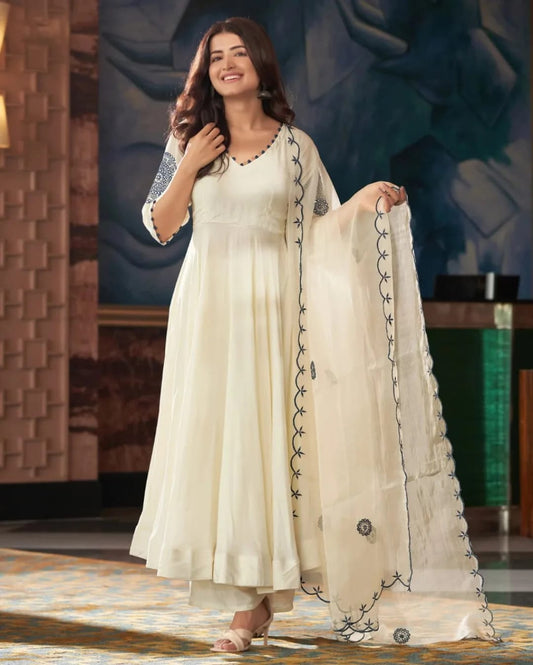 Bollywood Inspired White Anarkali Suit|| SA925-1124