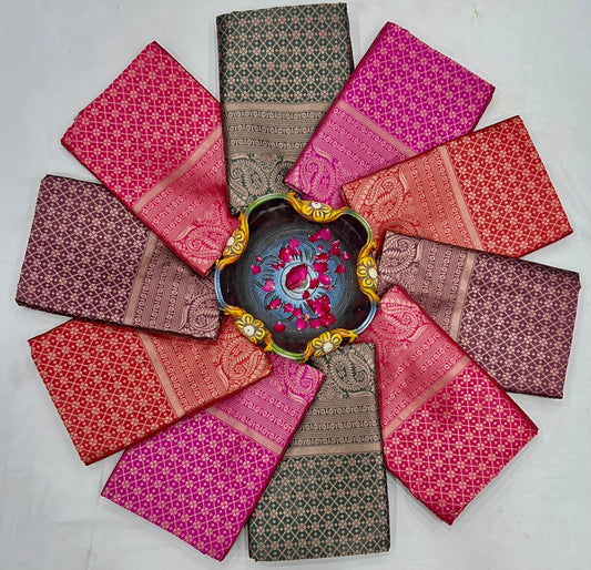 Soft Shine Bright in Silk & Jacquard Saree SA925-1098