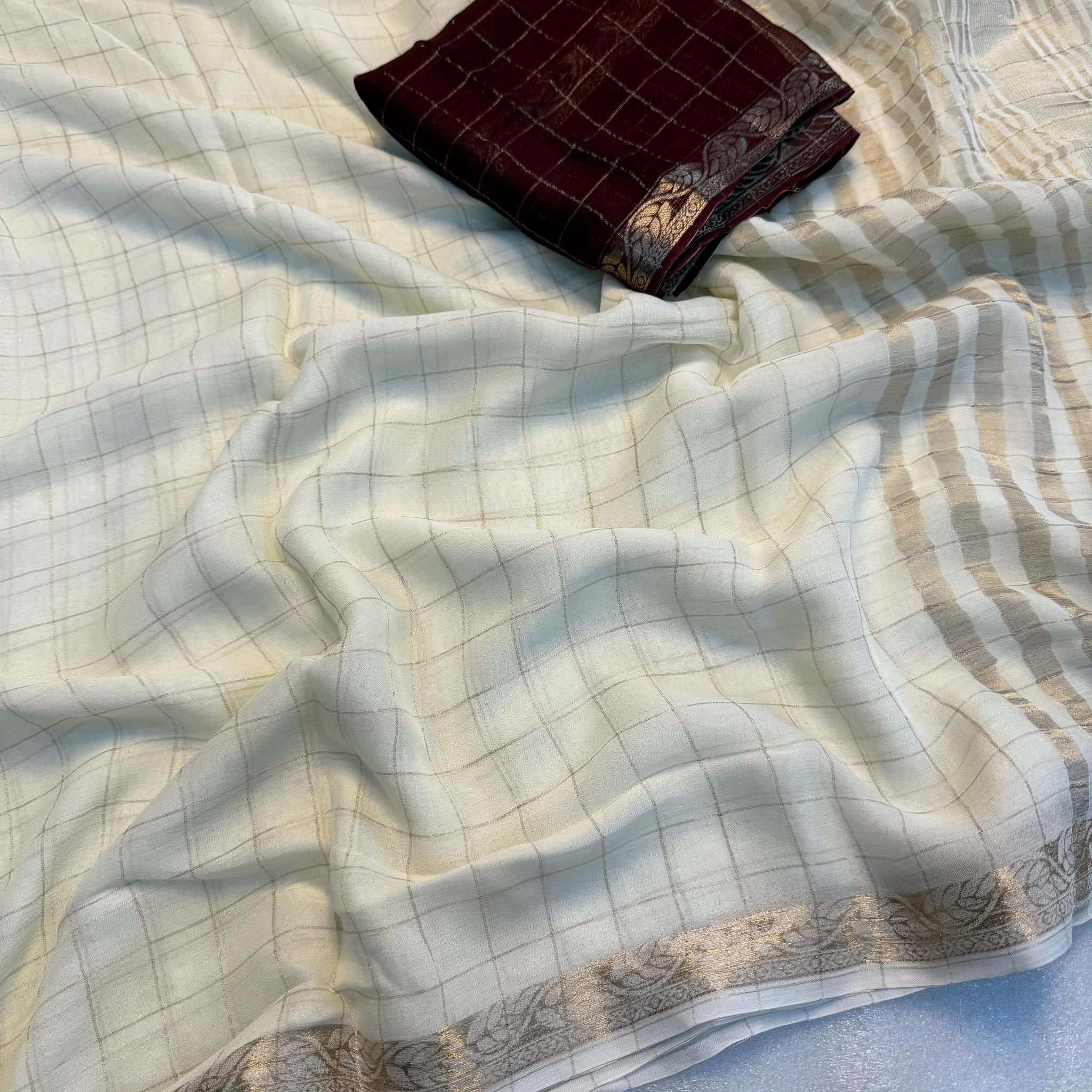 Onam Special Pure viscose Chinon with jacquard butti SA825-958