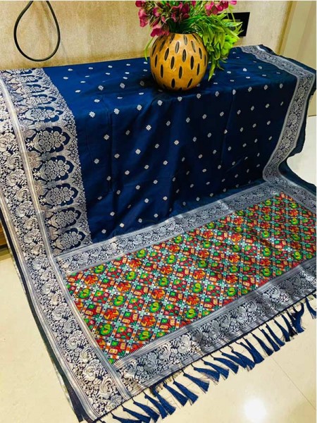 Stunning Look Blue Soft Lichi Silk weaving Saree with beautiful Pallu