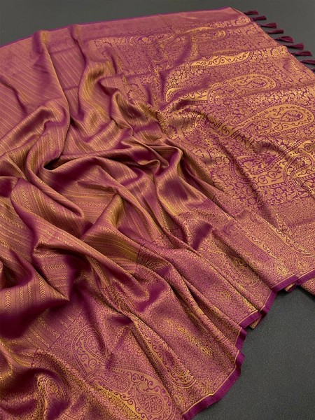 Wedding Season Silk weaving Saree with Kubera Pattu