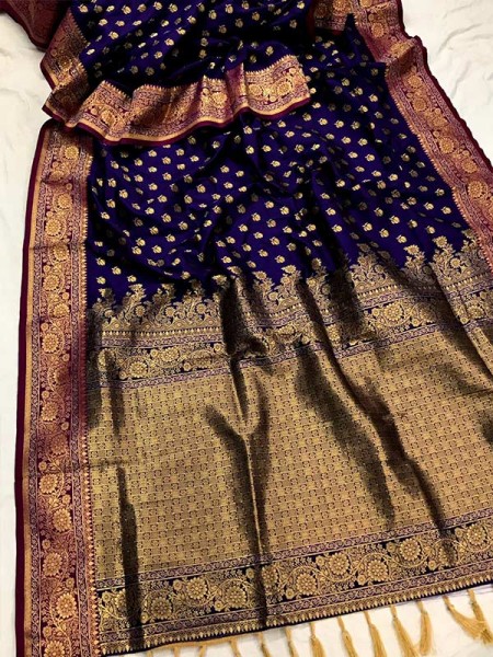 Gorgeous Look Banarasi Silk weaving Saree