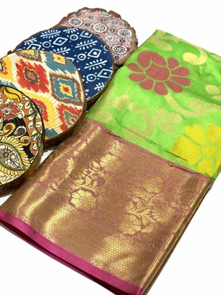 Stylish Look Green Colour Soft Banarasi Handloom Ikkat Weaving Silk Saree