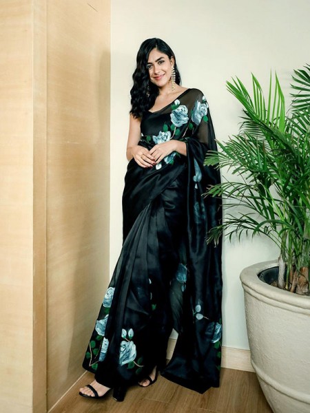 Stunning Look Soft Pure Organza handwork Khatli Printed Saree with satin blouse