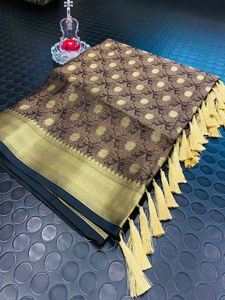 Royal ethnic Style Kora Silk weaving Saree with Zari work