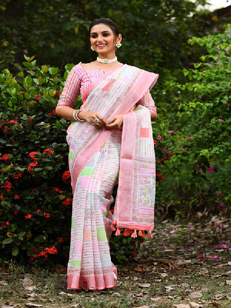 Soft Linen Saree with all over classic conceptual print 