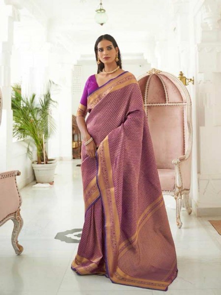  Beautiful Wine Color Soft handloom Weaving silk Saree