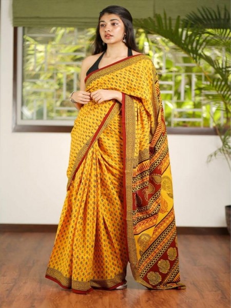 Printed Hit Design Linen Saree with Ajrakh Print & Banglori Silk Blouse