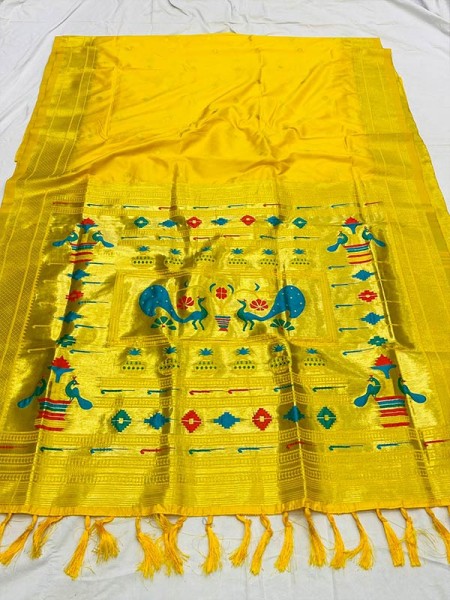 Superb Look Kanchipuram Silk weaving Pethani Saree