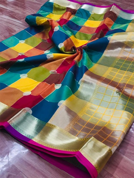 Amazing Stylish Silk Saree with Golden Zari weaving & Blouse 