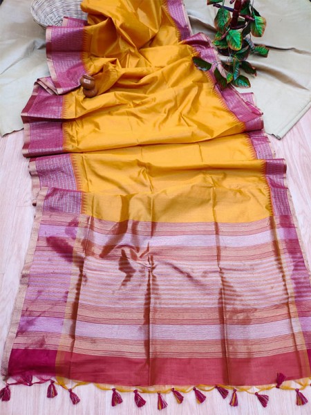 Exclusive Look South Silk Saree with contrast zari woven checks Bomkai Temple Border