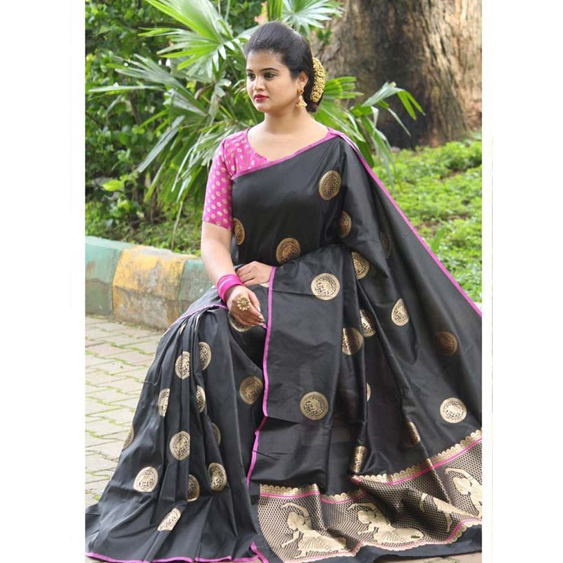 Top 5 Traditional Saree Designs For Diwali Look 2021 | Mirra Clothing
