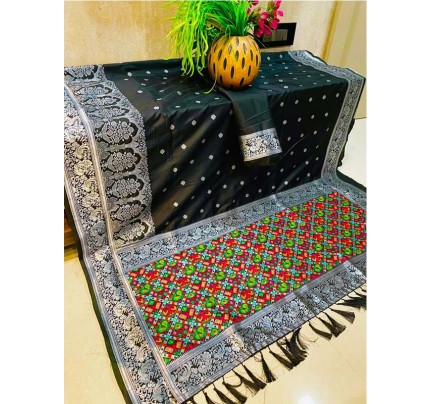 Stunning Look Black Soft Lichi Silk weaving Saree with beautiful Pallu