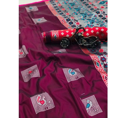 Unique Style Litchi Silk weaving Jacquard Saree with Rich Pallu