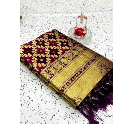 Elegance Look Banarsi Silk weaving Saree with beautiful Tassel