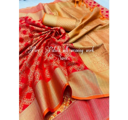 Elegant Look Silk weaving Saree with Awesome Antique Finish Zari