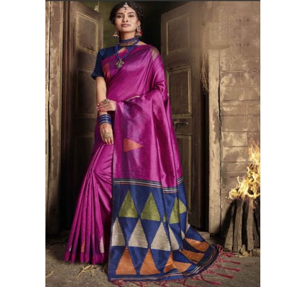 Classic Look Handloom Raw Silk Saree with zari woven contrast Pallu