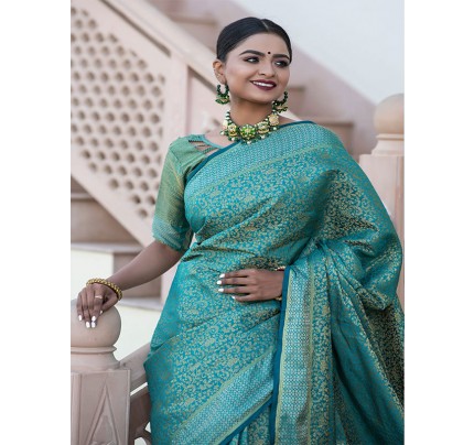 Gorgeous Style Kanchipuram Silk Saree with Rich Fancy Pallu & matching blouse piece