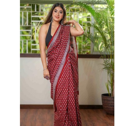 Printed Hit Design Linen Saree with Ajrakh Print & Banglori Silk Blouse