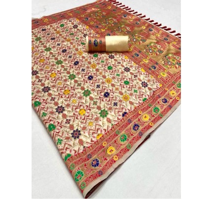 Elegance Look Banarsi Silk weaving Saree with beautiful Tassel & running blouse