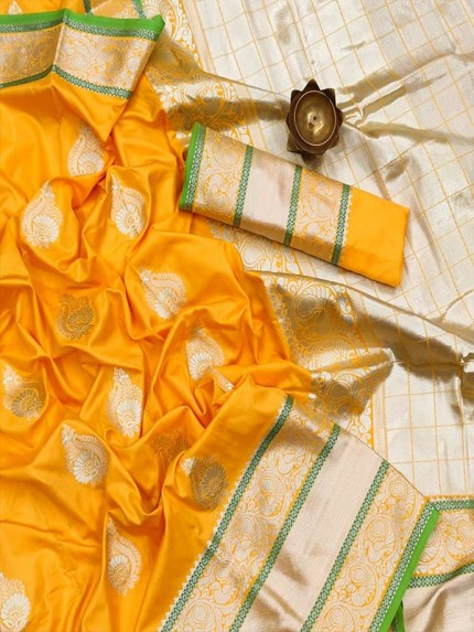 Amazing Stylish Kanjeevaram Soft Silk Saree with Silver & Golden Zari Contrast Border