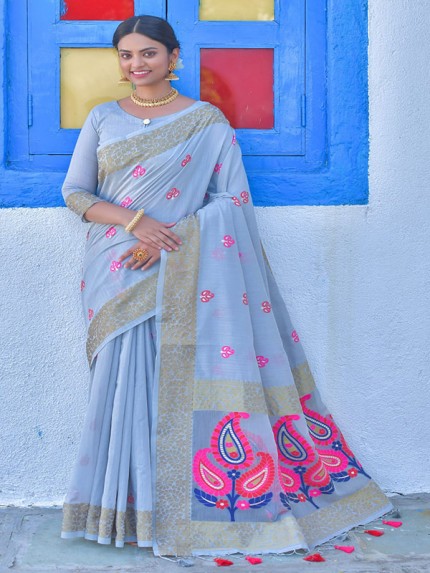 Pretty Look Handloom Linen drapes with zari weaved border
