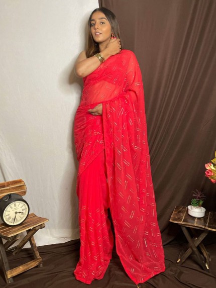 Graceful Georgette Saree with golden Foil work & beautiful Red Piping
