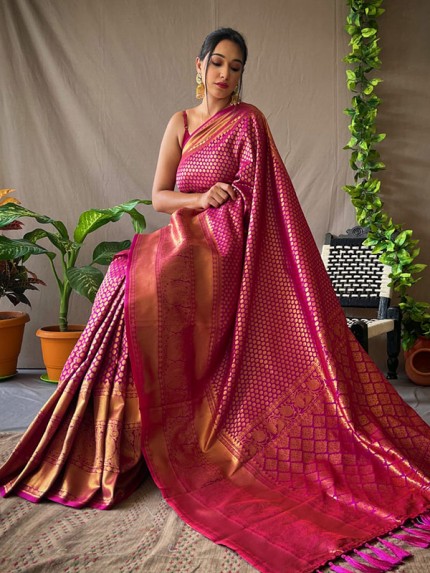 Amazing Stylish Kanjeevaram Pure Silk Saree with Heavy Golden Big Jacquard weaving Border