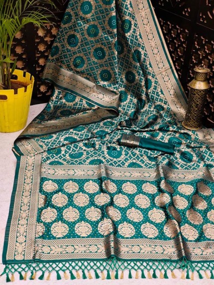 New Superhit Banarasi Silk Saree with Bandhani type meenakari woven pattern