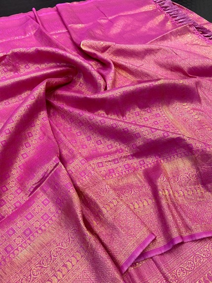 Exclusive Superb Softy Silk Saree with Contrast blouse