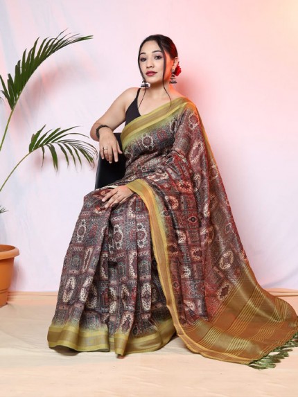 Modern Look Digital Printed Linen Saree with Golden zari border
