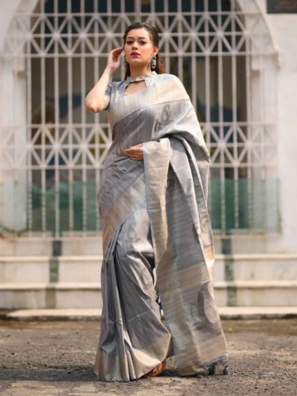 New Eye Catcher Mulberry Silk weaving Saree with zari woven butta