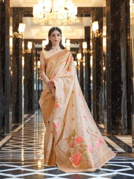 Stunning Look Pure Linen Beautiful Weaving Saree