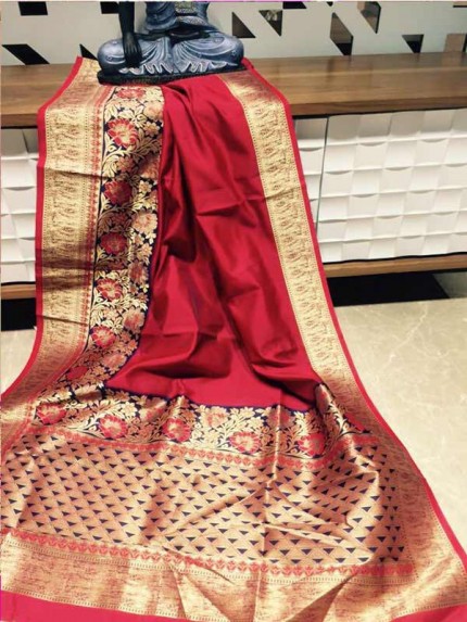 Red Color Banarasi Silk weaving Saree with rich zari pallu 