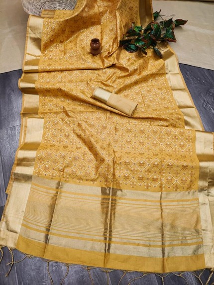 New Superhit Trending Silk weaving Saree with Bandhani Hand Print & zari lining Pallu